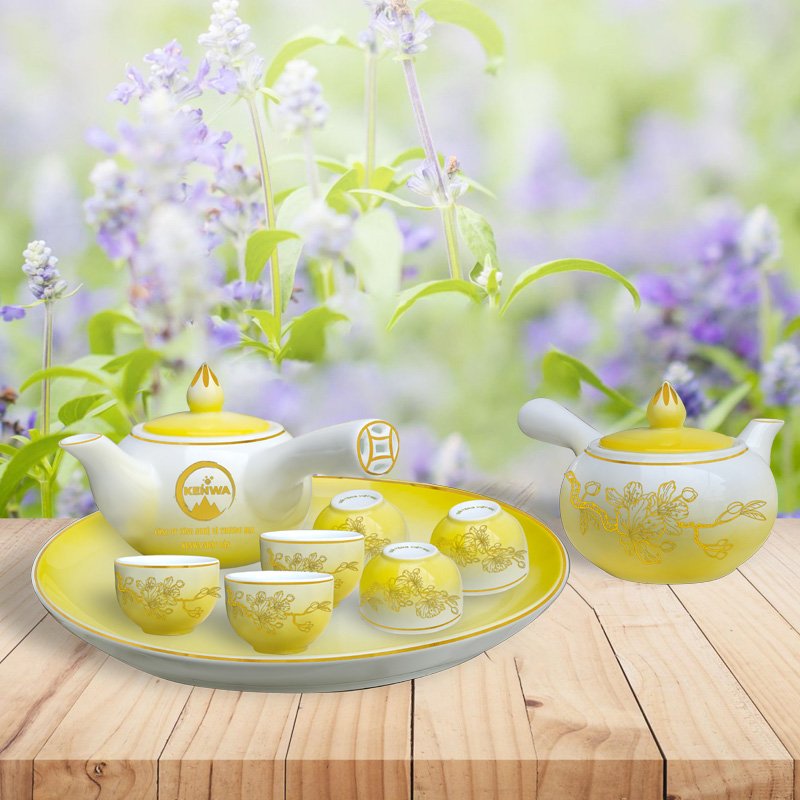 Bộ Loang Vàng Ấm Chén Trà Đạo